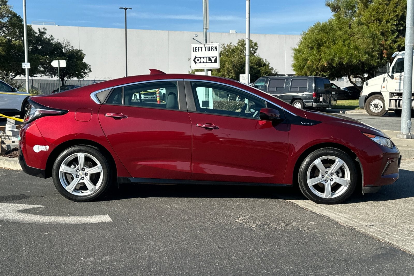 Used 2017 Chevrolet Volt LT with VIN 1G1RC6S59HU104218 for sale in Fremont, CA