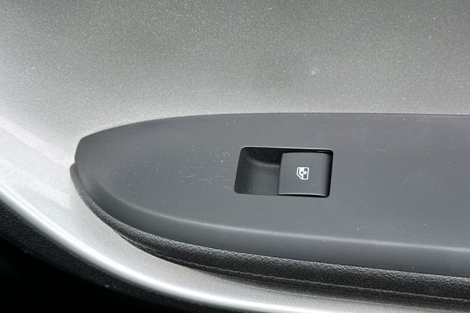 2011 Chevrolet Volt Base