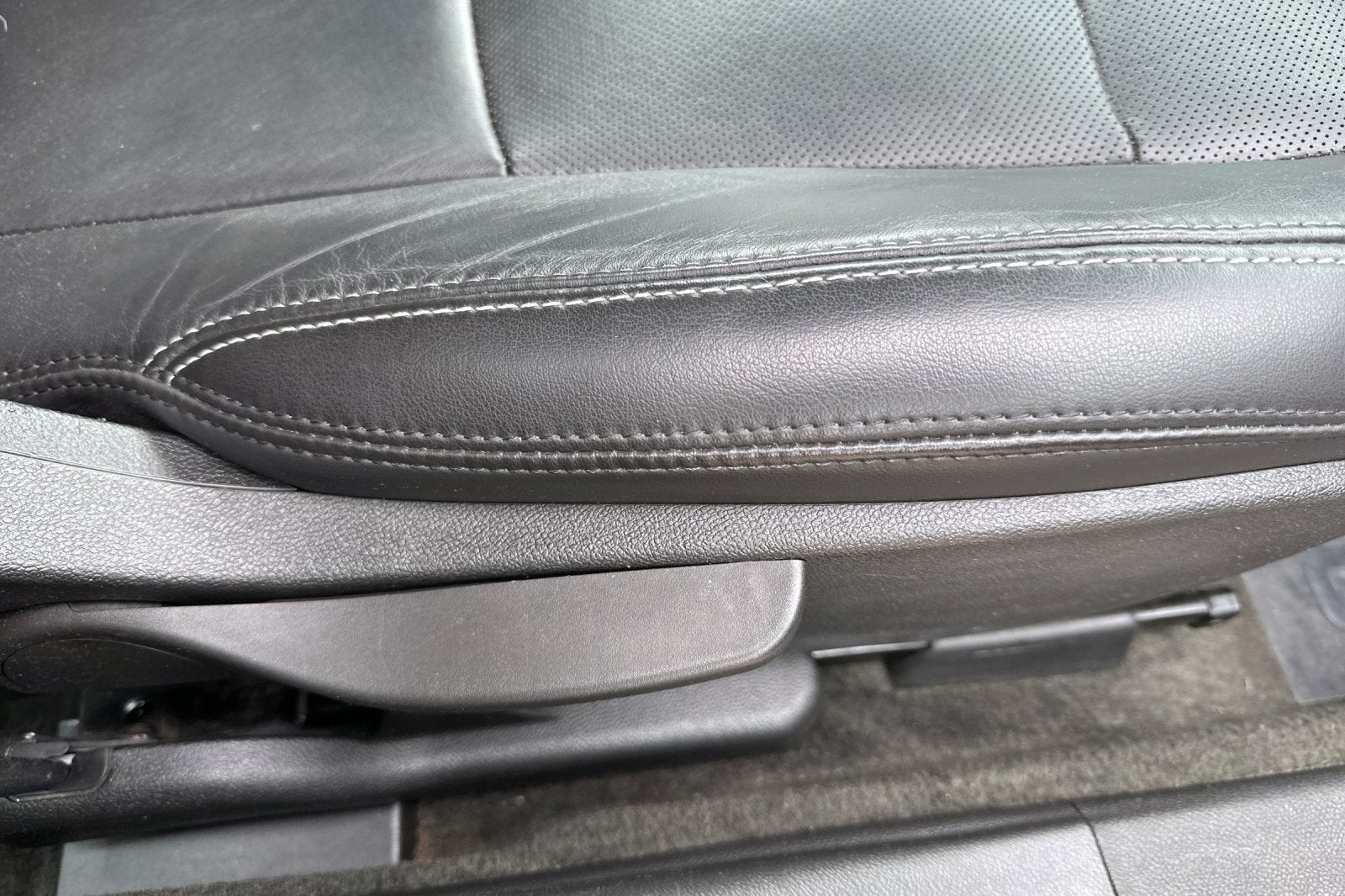 2011 Chevrolet Volt Base