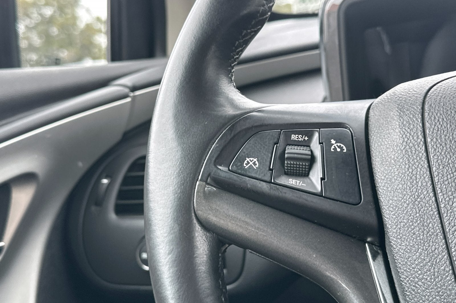 2011 Chevrolet Volt Base
