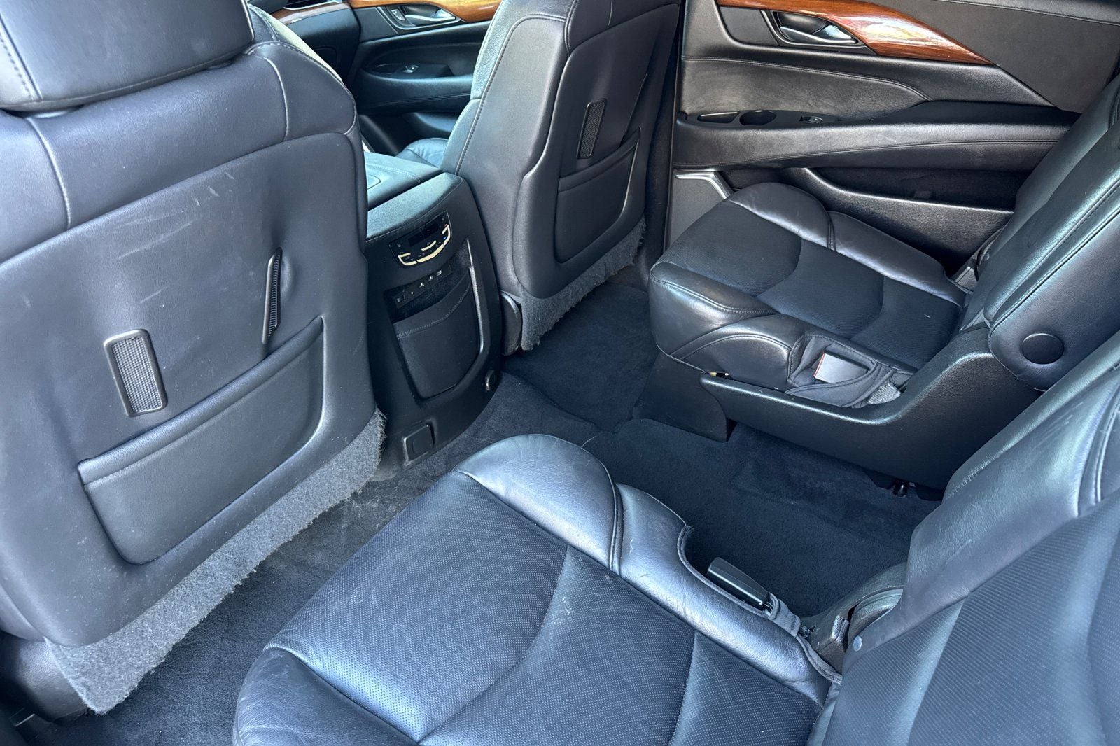 2018 Cadillac Escalade ESV Premium