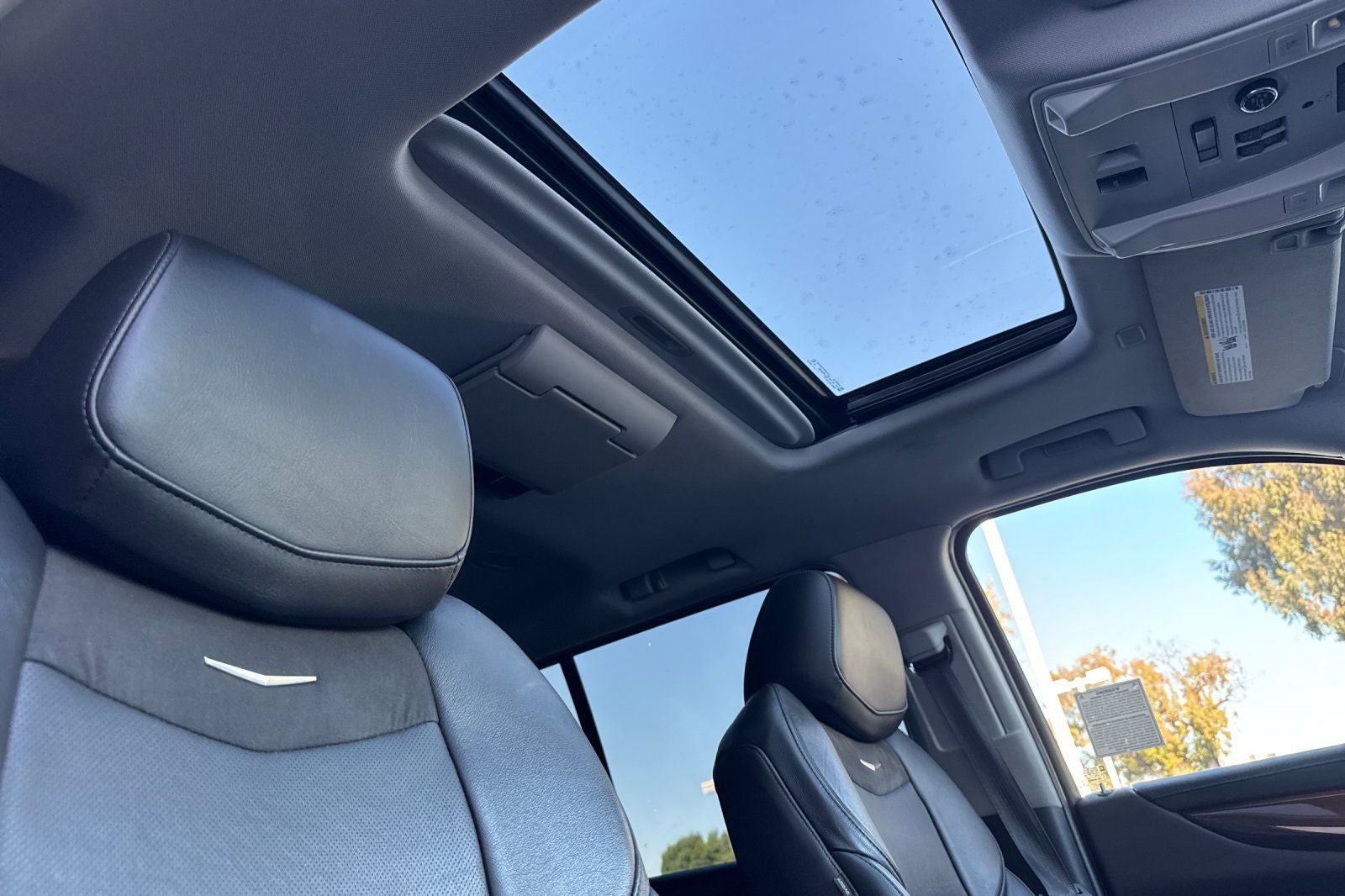 2018 Cadillac Escalade ESV Premium