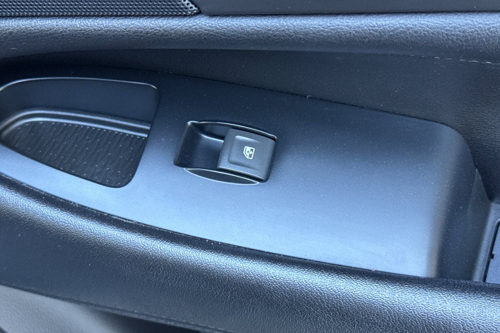 2018 Cadillac Escalade ESV Premium