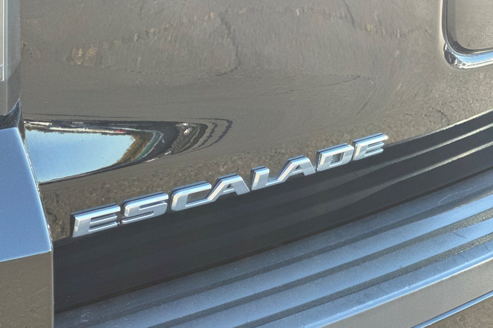 2018 Cadillac Escalade ESV Premium
