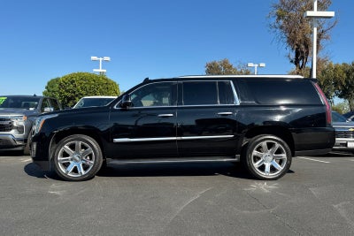 2018 Cadillac Escalade ESV Premium