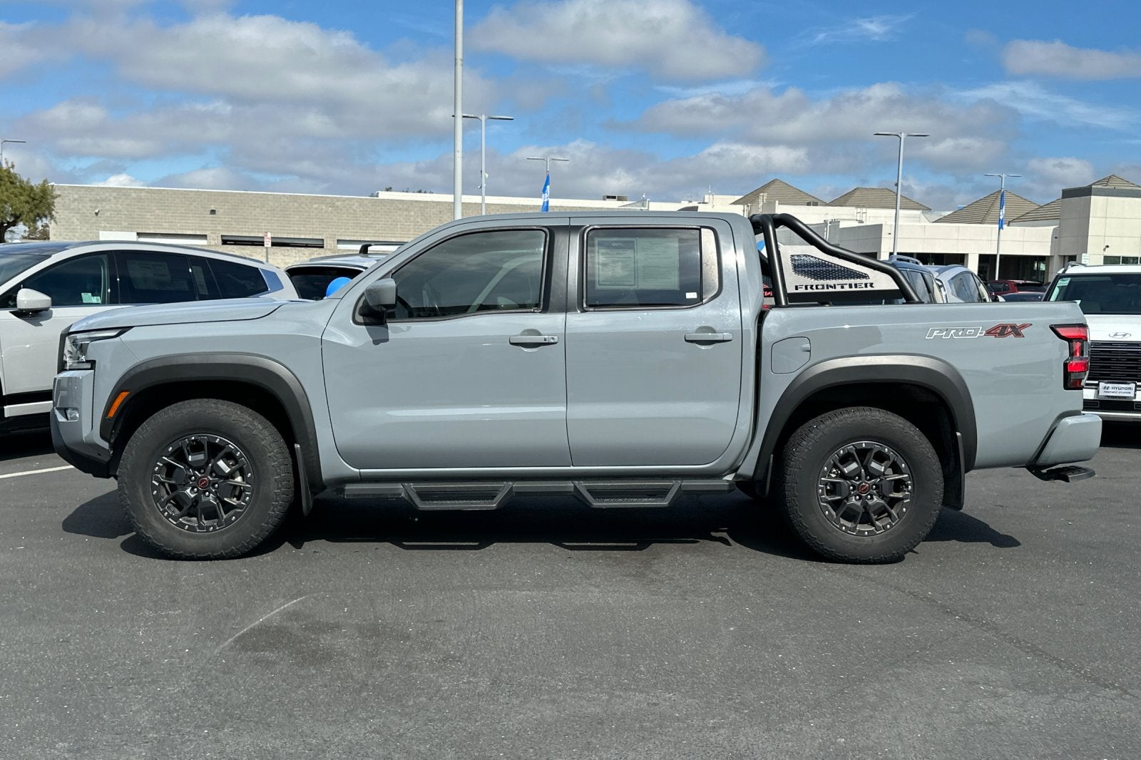 2022 Nissan Frontier PRO-4X