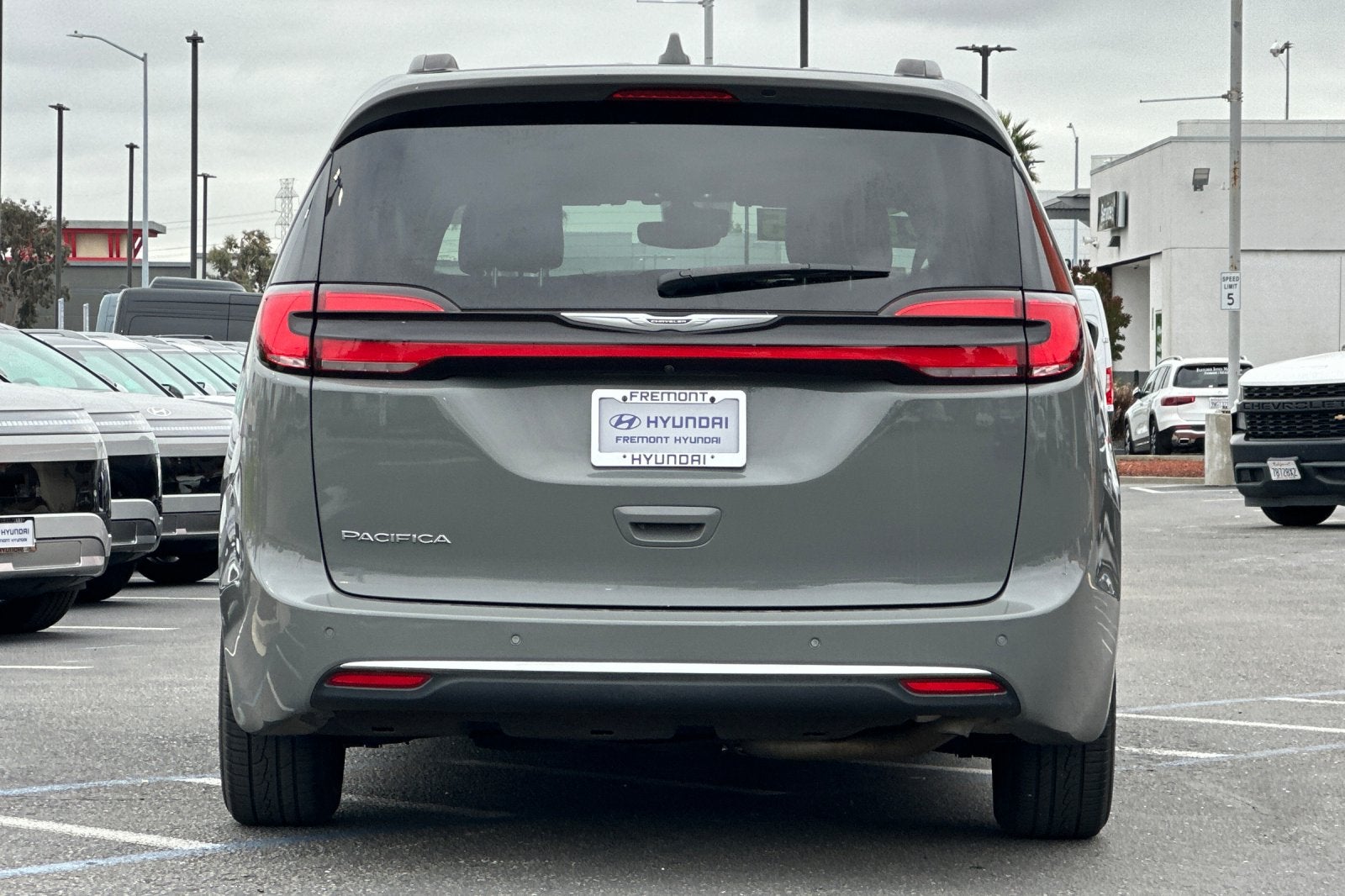 2022 Chrysler Pacifica Touring L