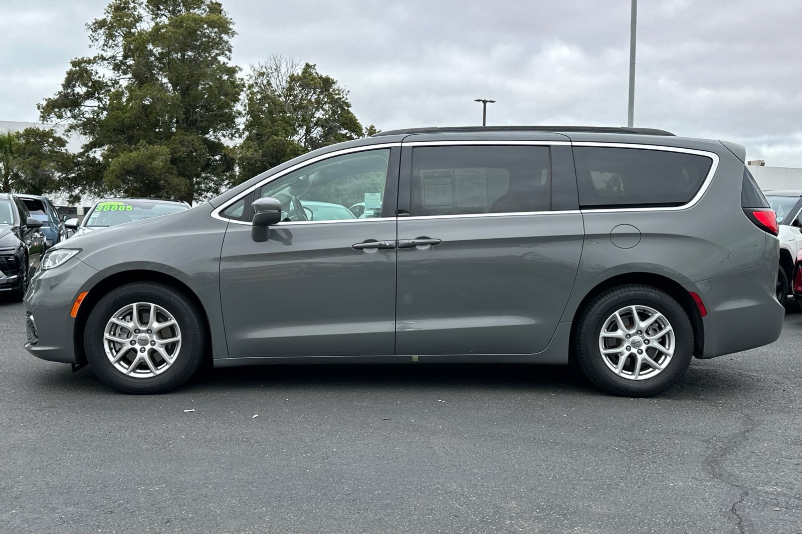 2022 Chrysler Pacifica Touring L