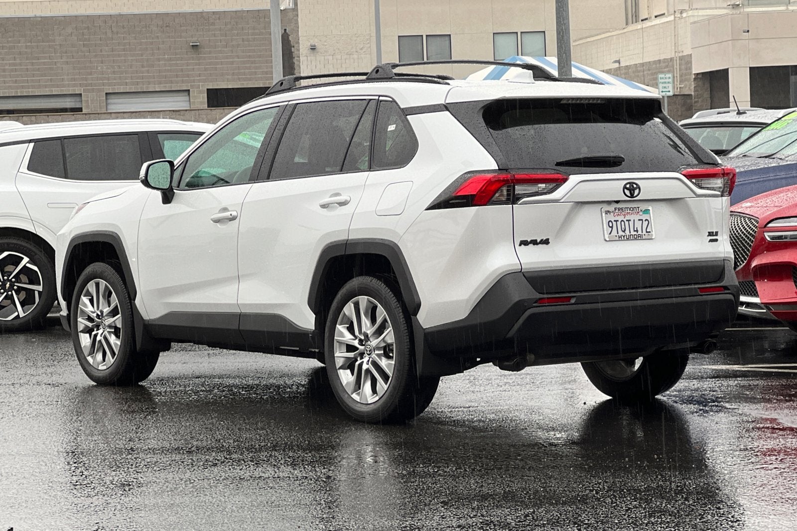 2025 Toyota RAV4 XLE Premium