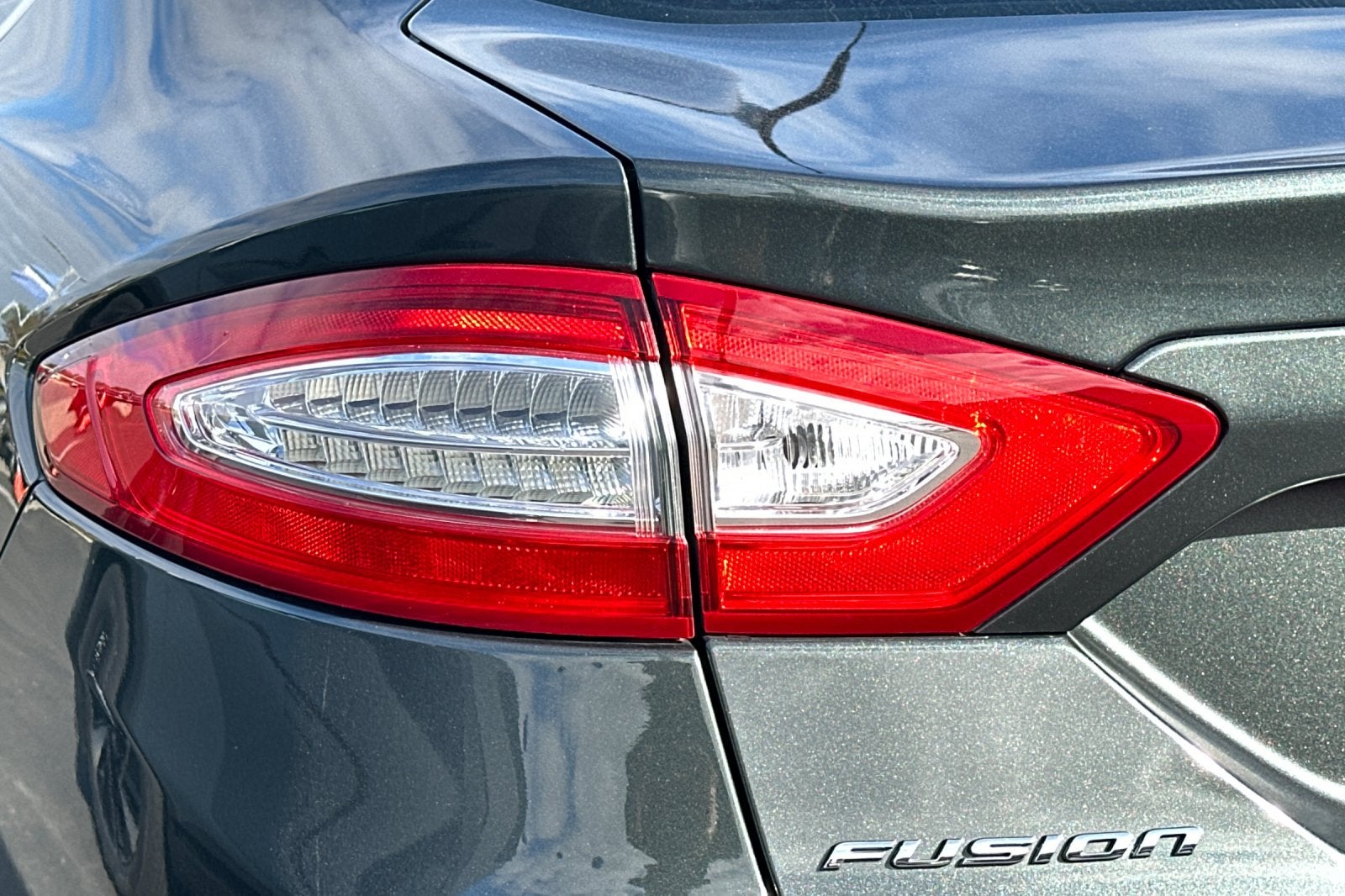 2015 Ford Fusion Hybrid SE
