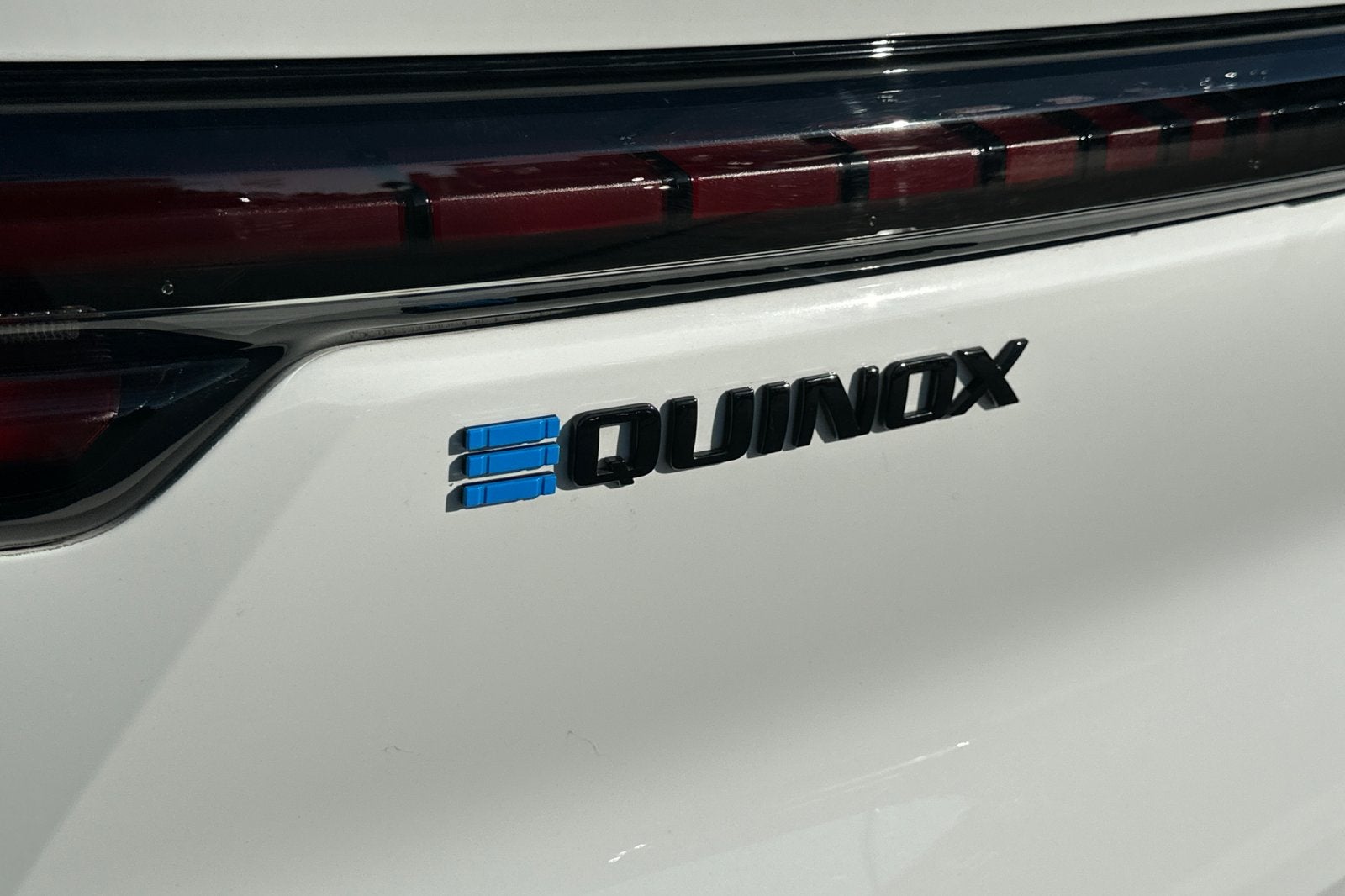 2024 Chevrolet Equinox EV LT
