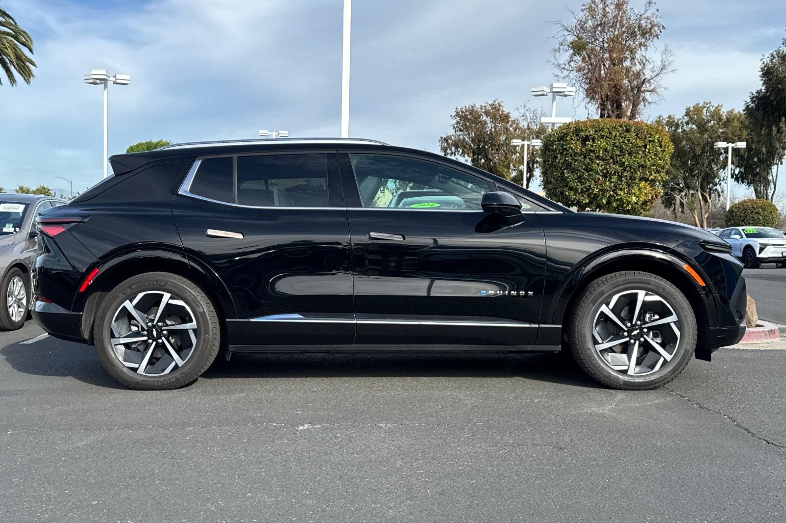 2025 Chevrolet Equinox EV LT