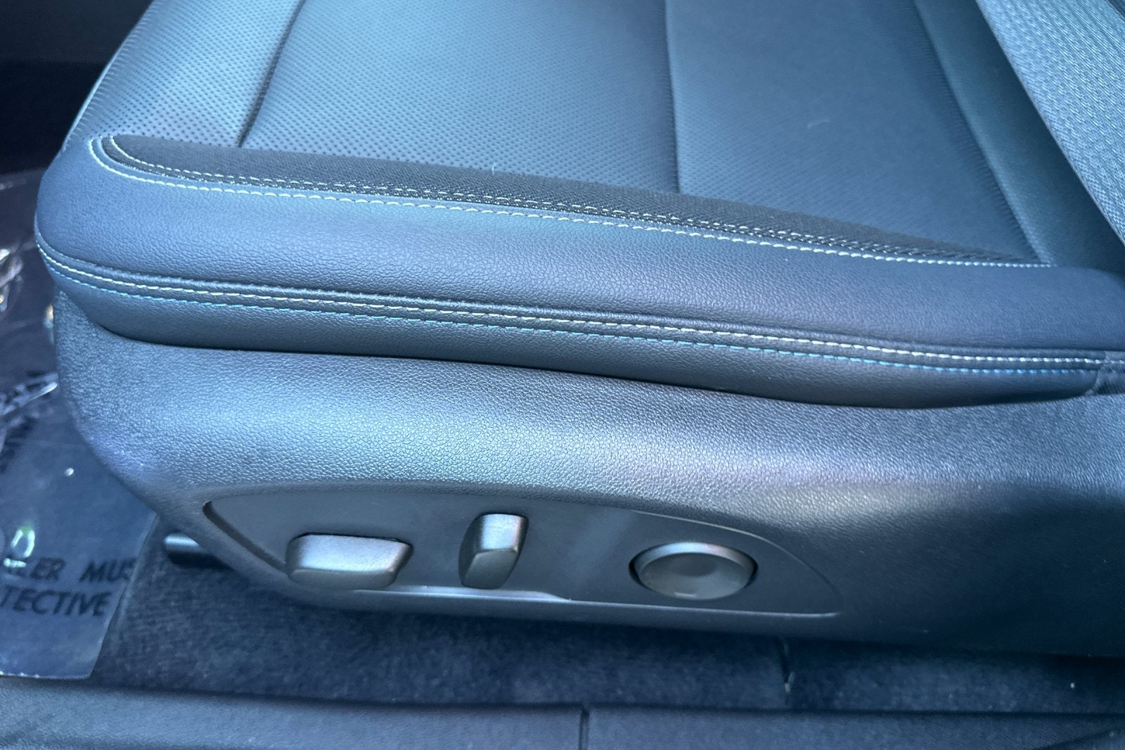 2024 Chevrolet Equinox EV LT