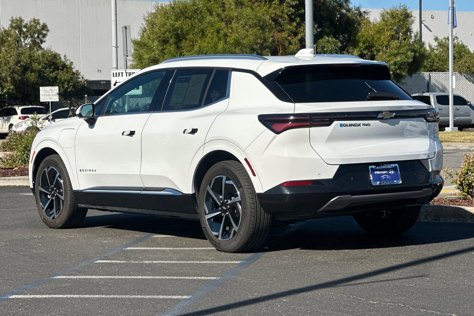 2024 Chevrolet Equinox EV LT