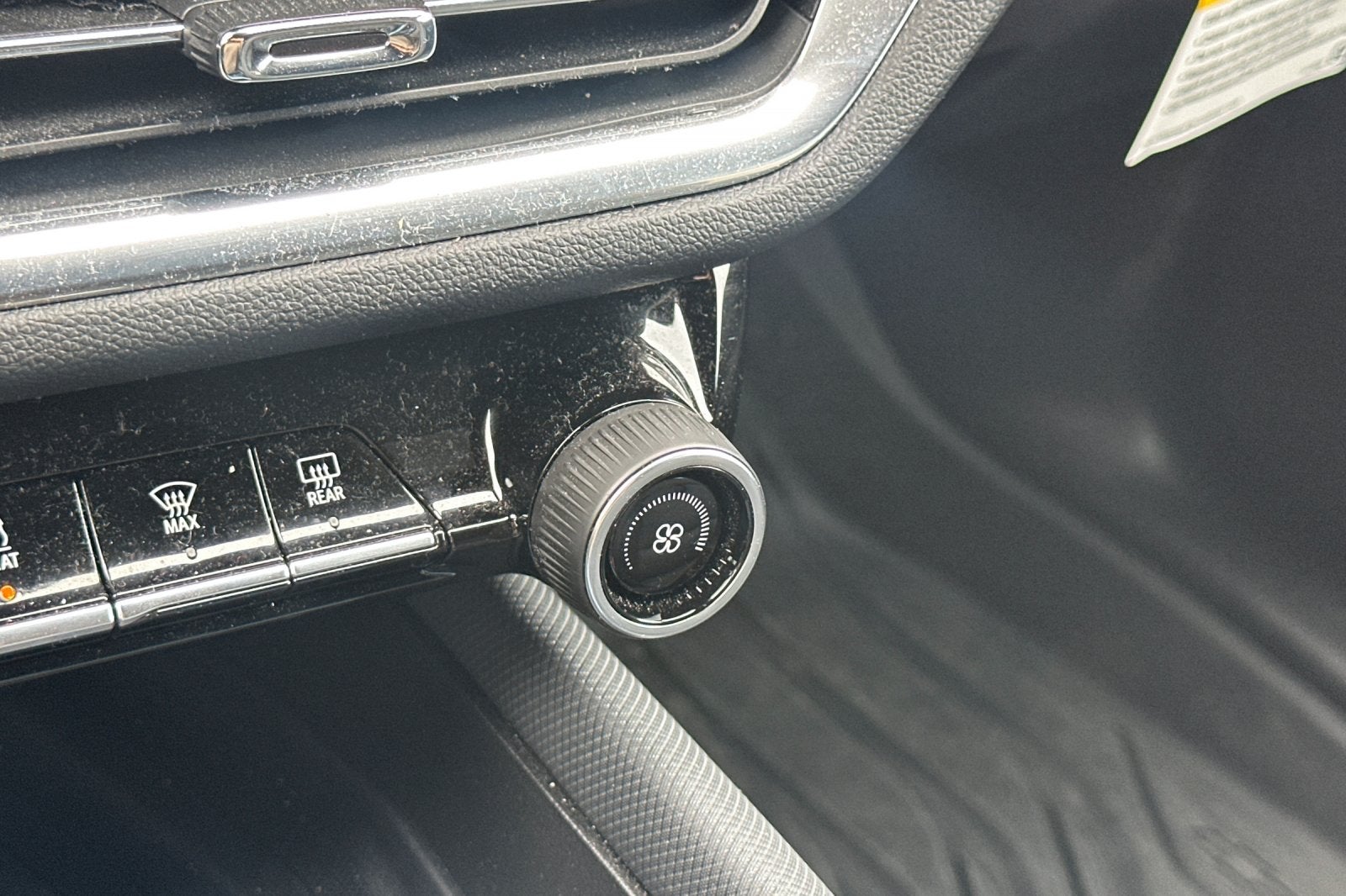 2024 Chevrolet Equinox EV LT