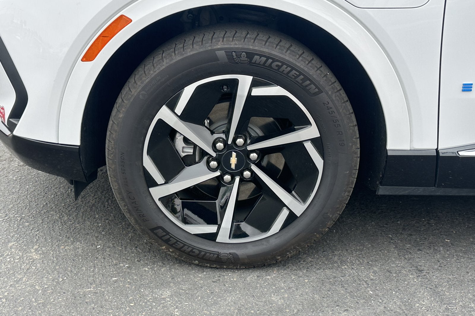 2024 Chevrolet Equinox EV LT