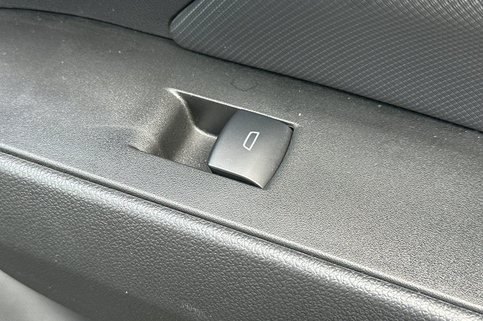 2024 Chevrolet Equinox EV LT