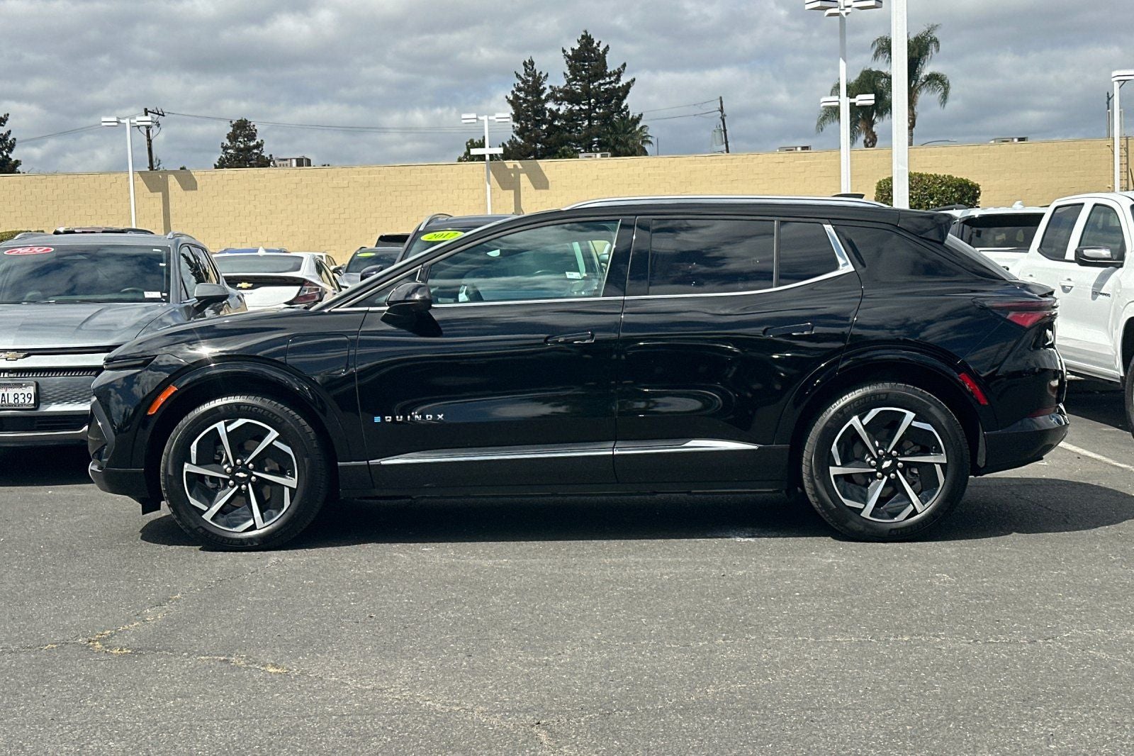 2024 Chevrolet Equinox EV LT