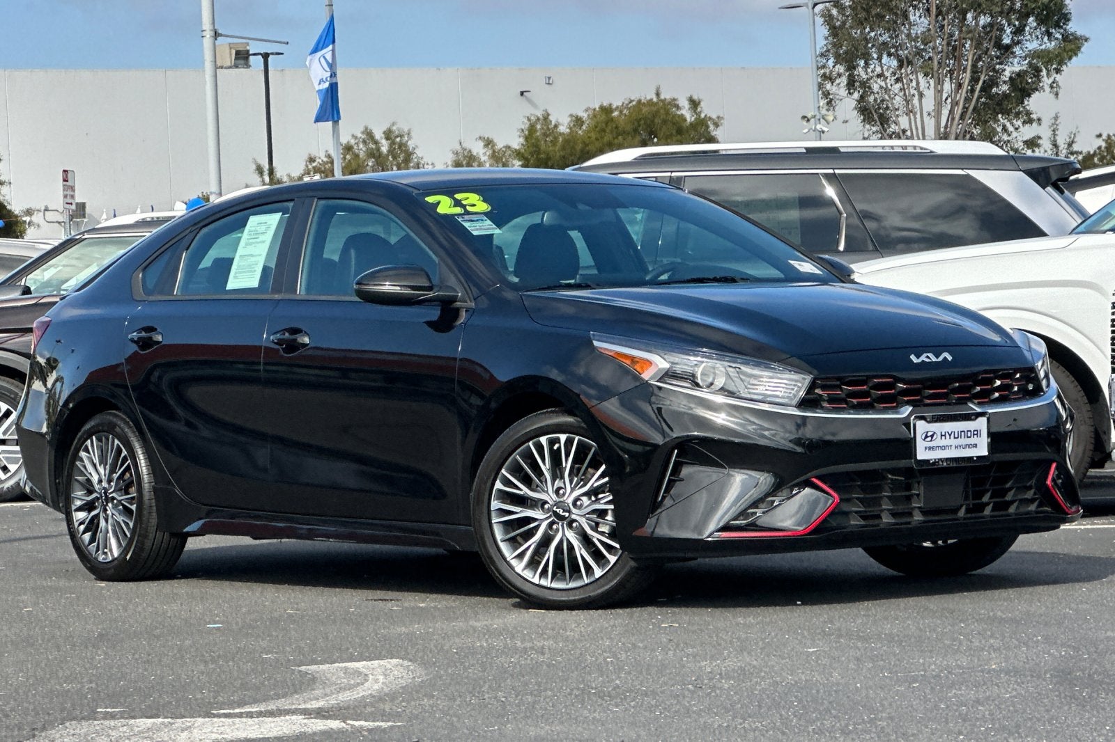 2023 Kia Forte GT-Line AT's photo
