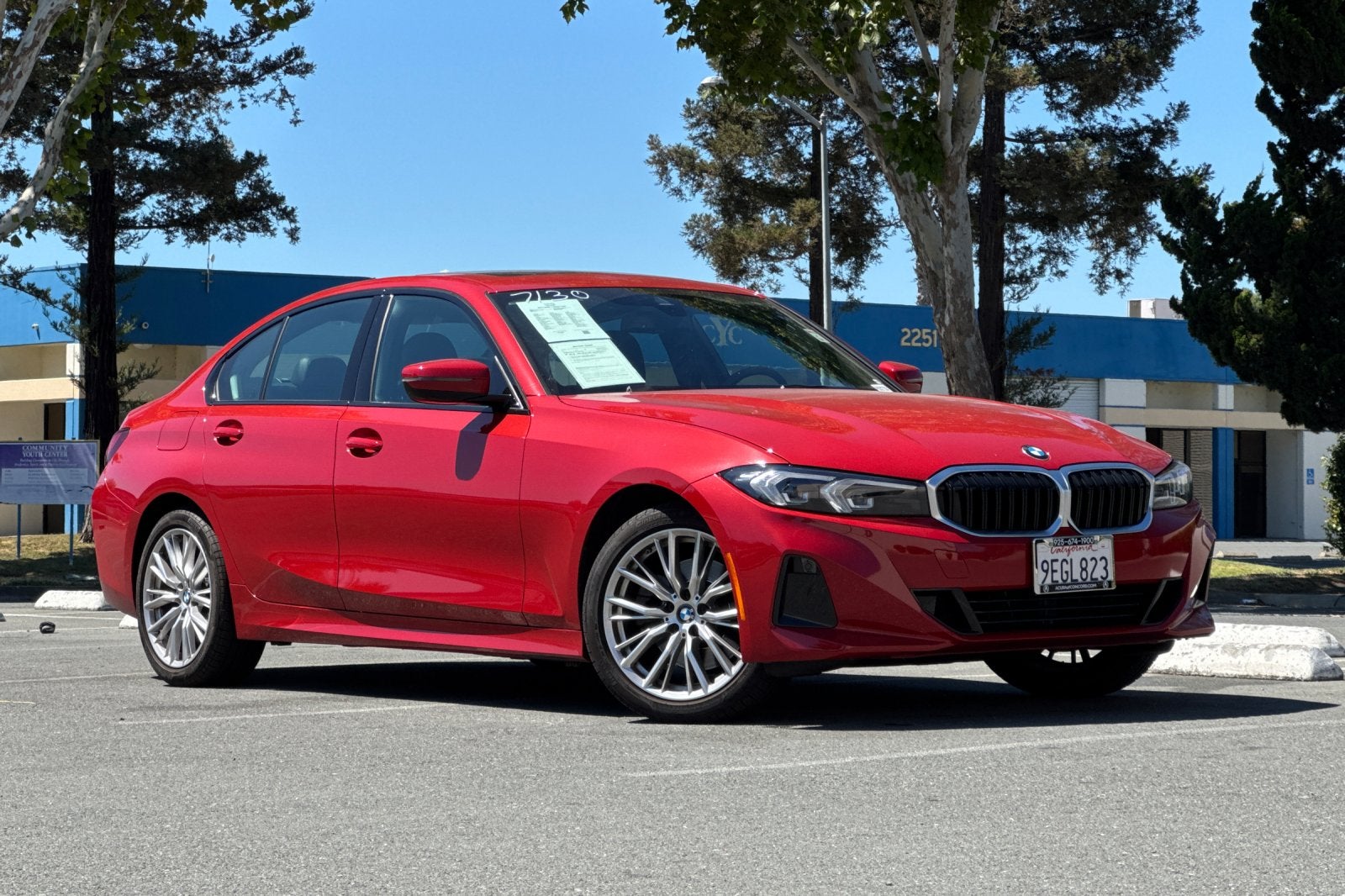 2023 BMW 3 Series 330i
