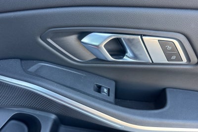 2023 BMW 3 Series 330i