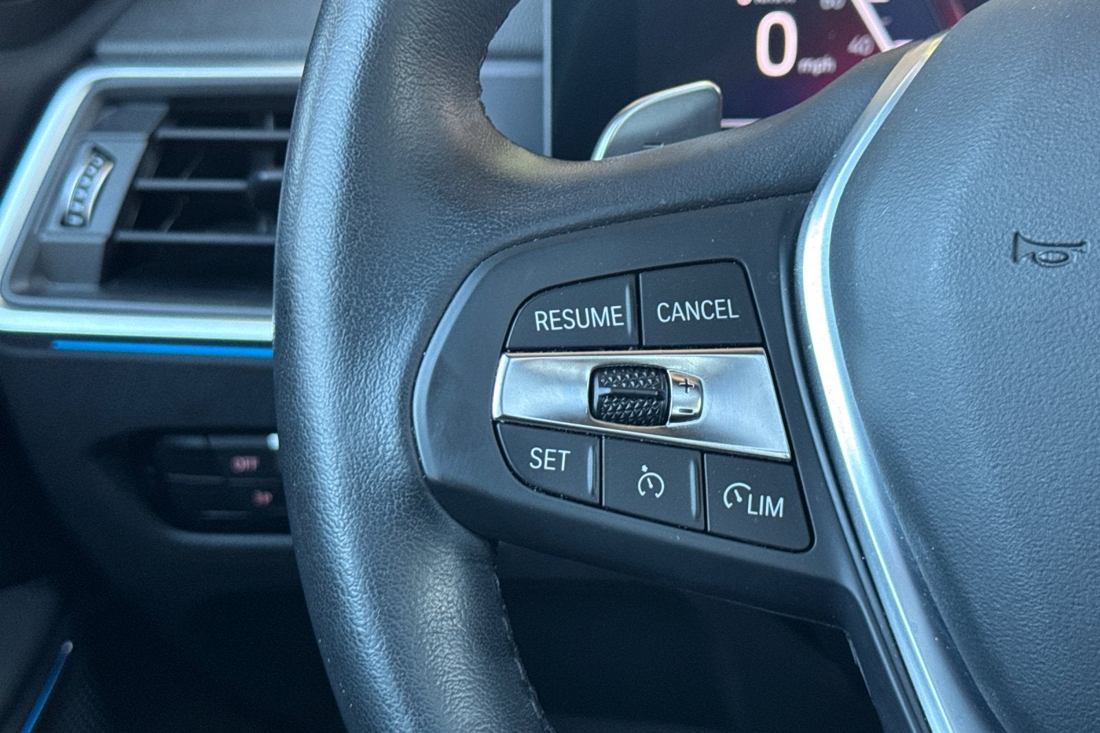 2023 BMW 3 Series 330i