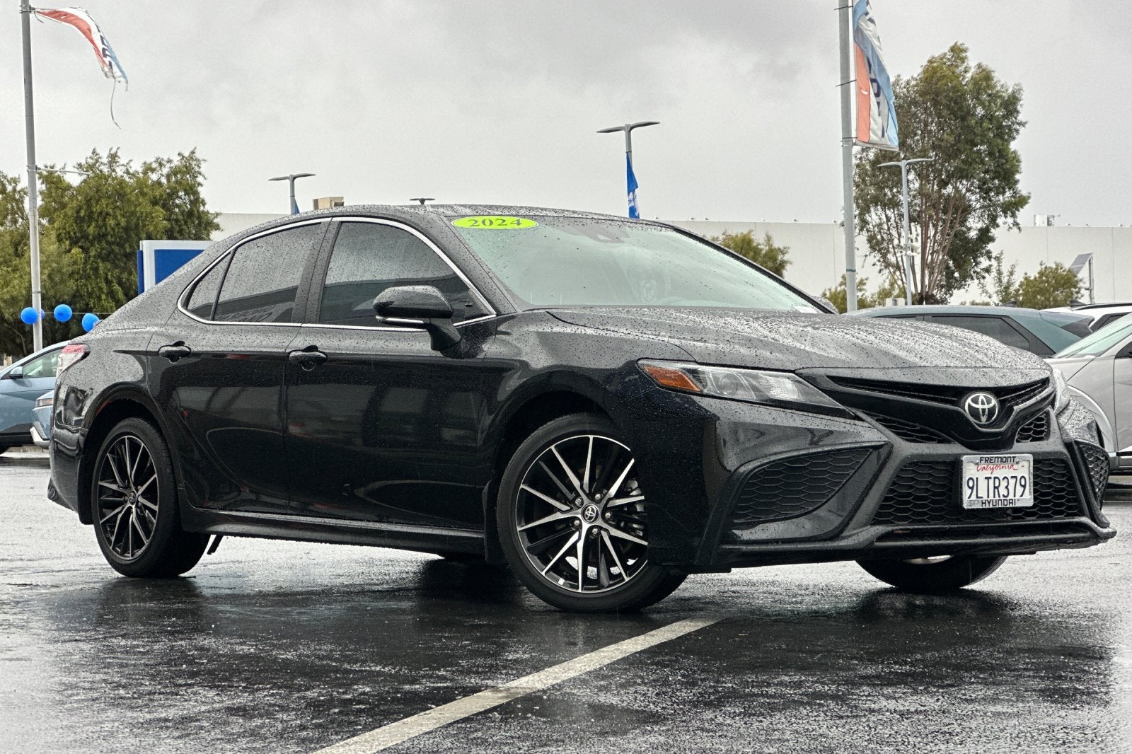 2024 Toyota Camry SE