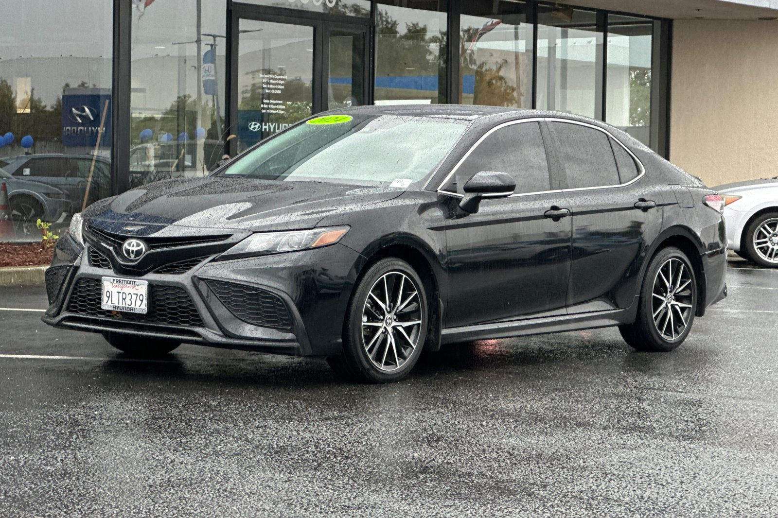 2024 Toyota Camry SE