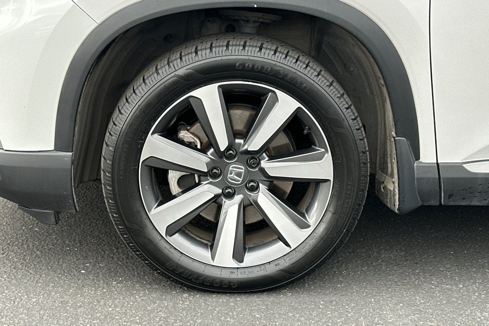 2024 Honda Pilot Touring