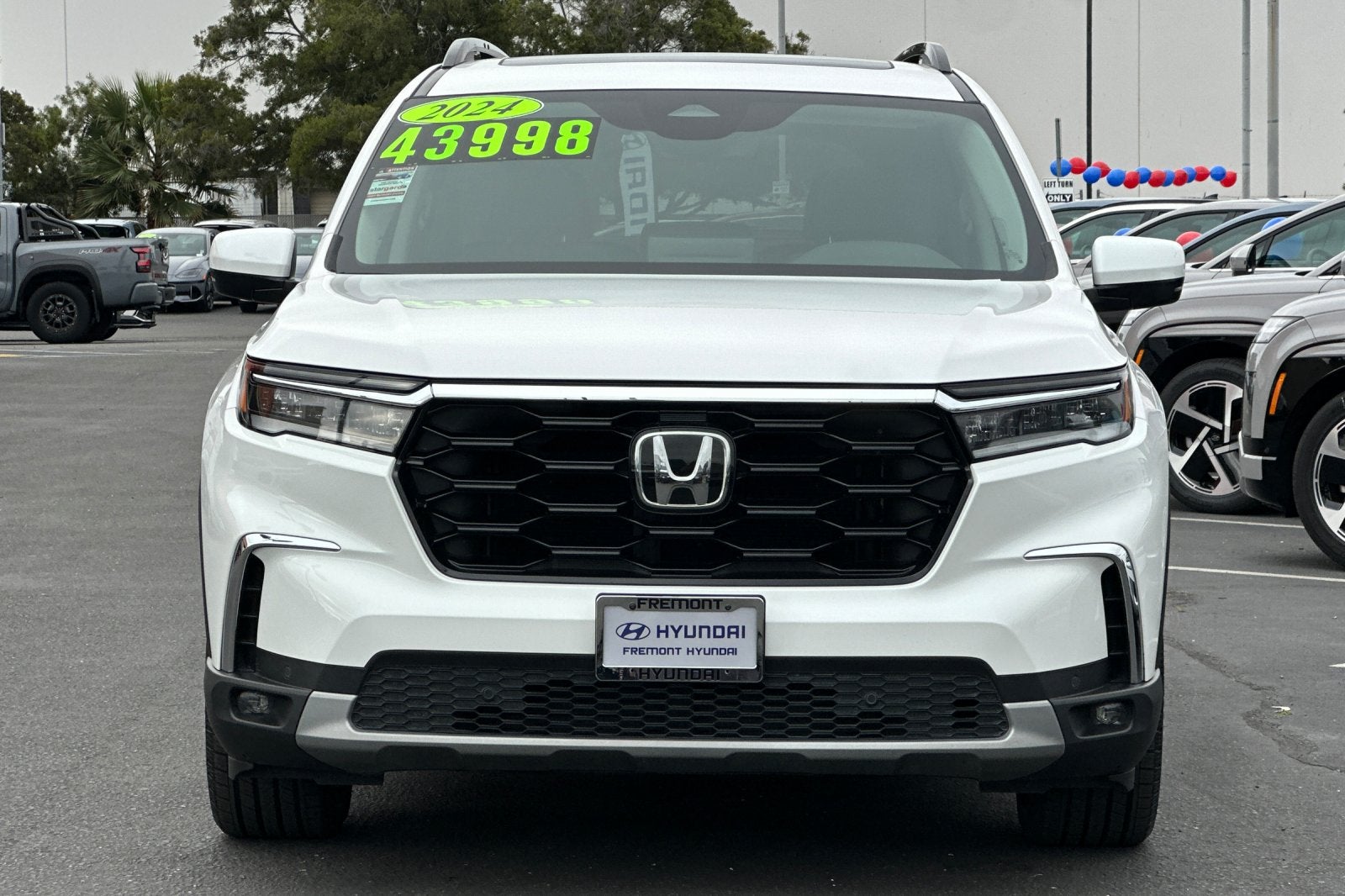 2024 Honda Pilot Touring