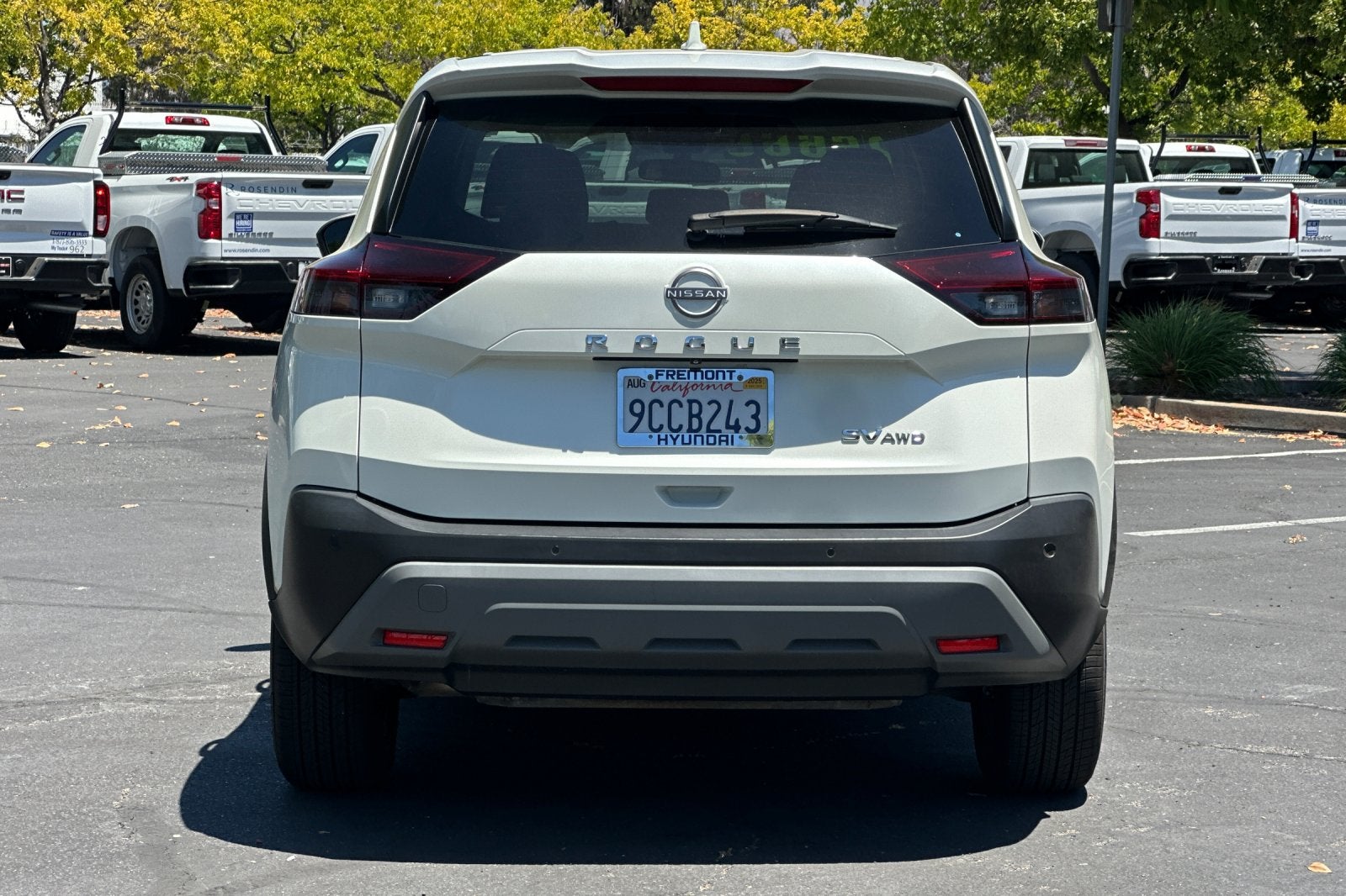 2022 Nissan Rogue SV