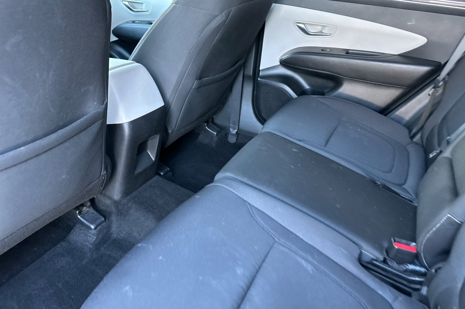 2023 Hyundai TUCSON SE