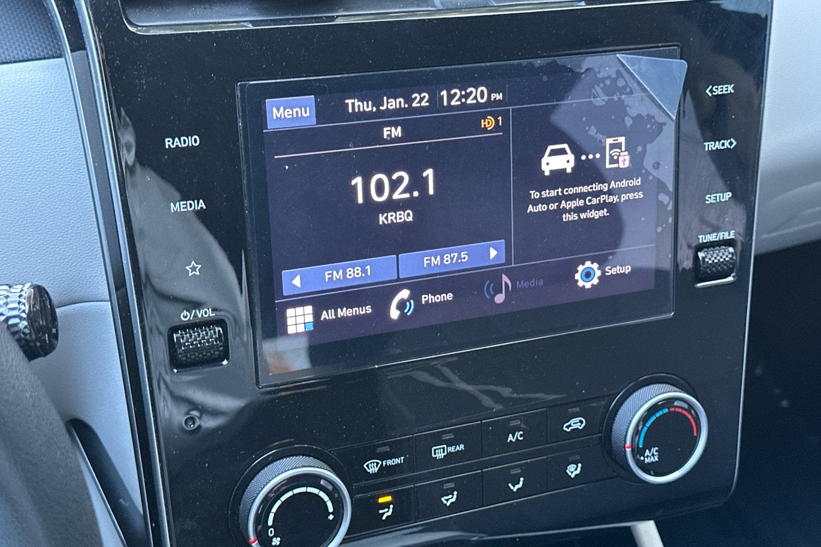 2023 Hyundai TUCSON SE