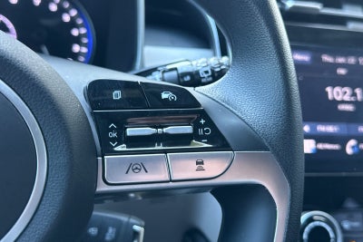 2023 Hyundai TUCSON SE