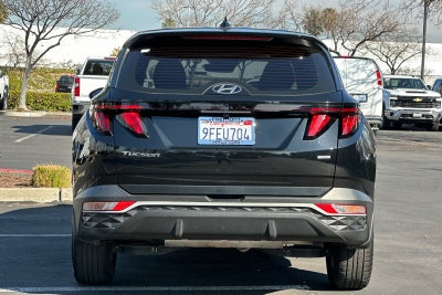2023 Hyundai TUCSON SE