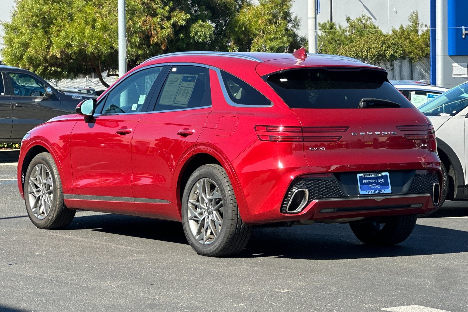 2025 Genesis GV70 2.5T