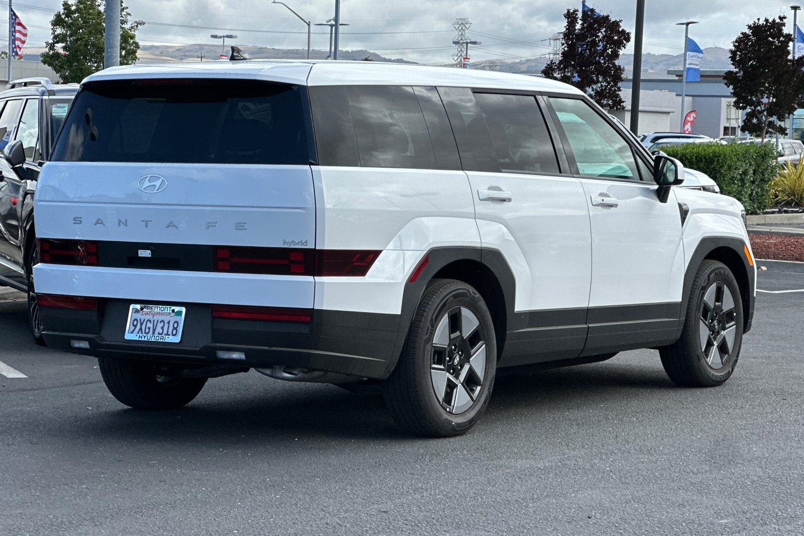 2026 Hyundai SANTA FE HYBRID SE