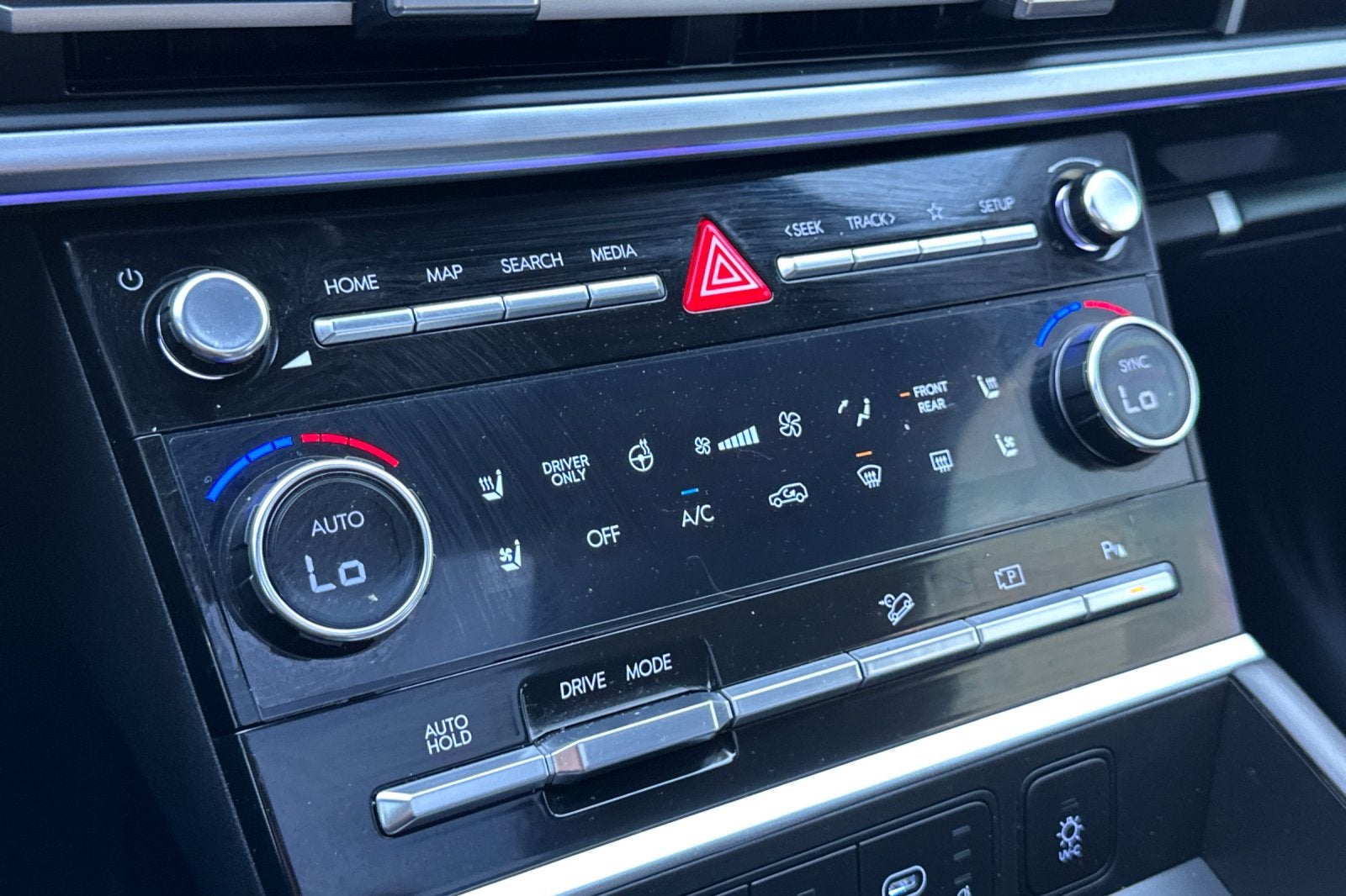 2024 Hyundai SANTA FE HYBRID Limited
