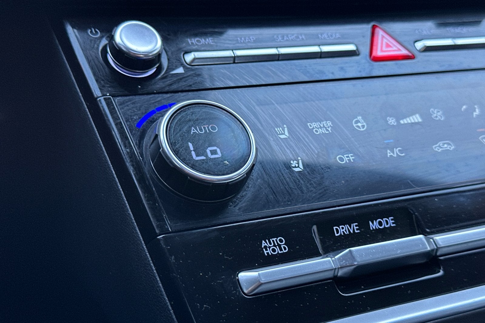 2024 Hyundai SANTA FE HYBRID Limited