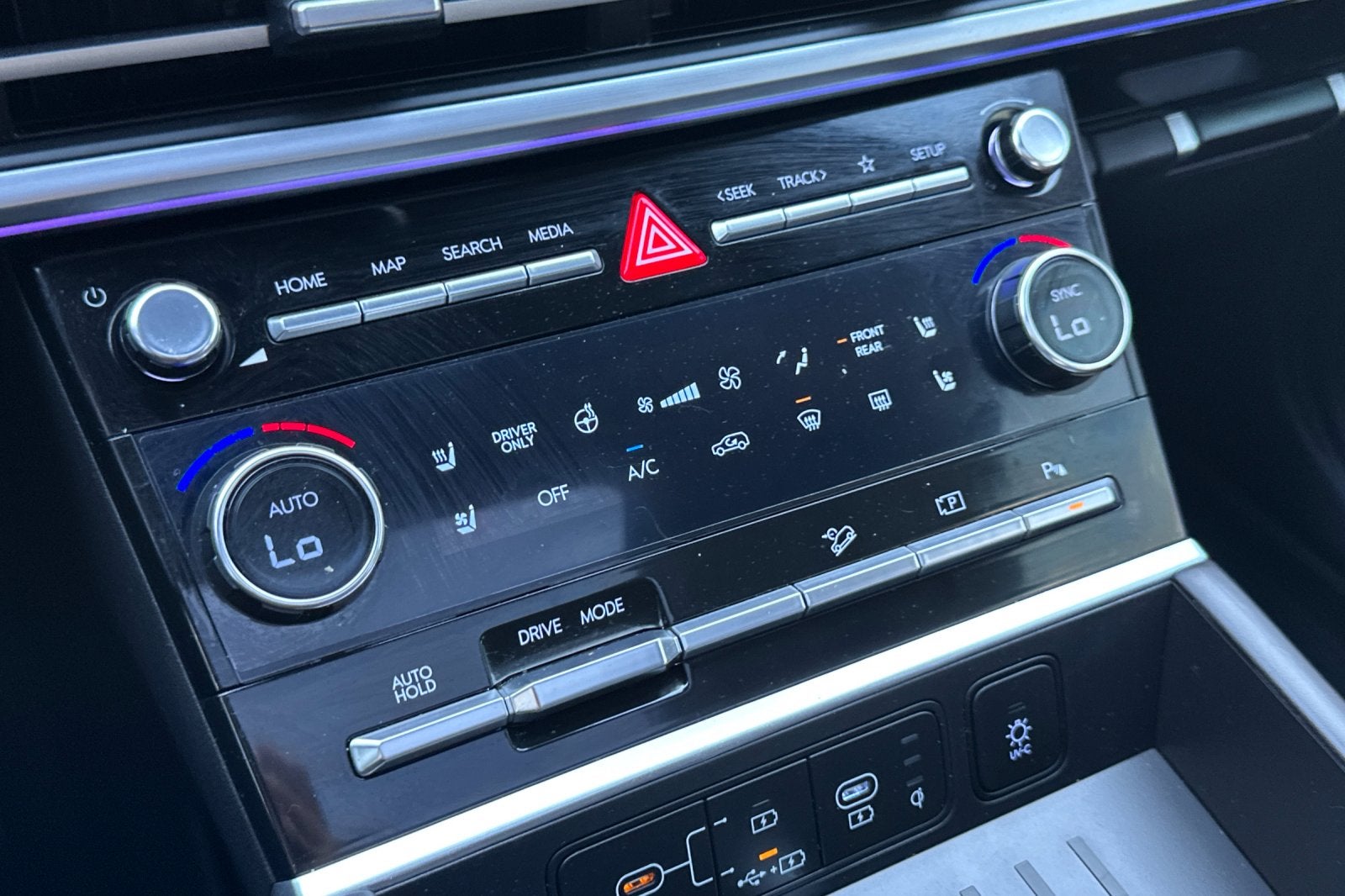 2024 Hyundai SANTA FE HYBRID Limited