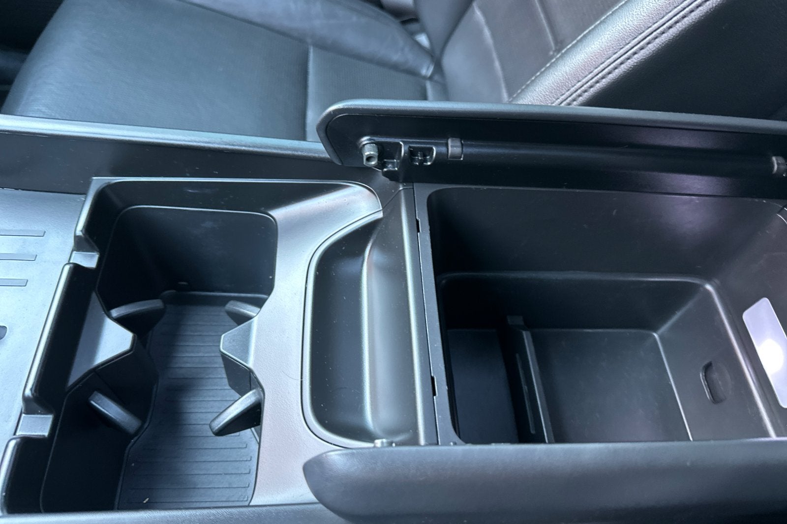 2024 Hyundai SANTA FE HYBRID Limited