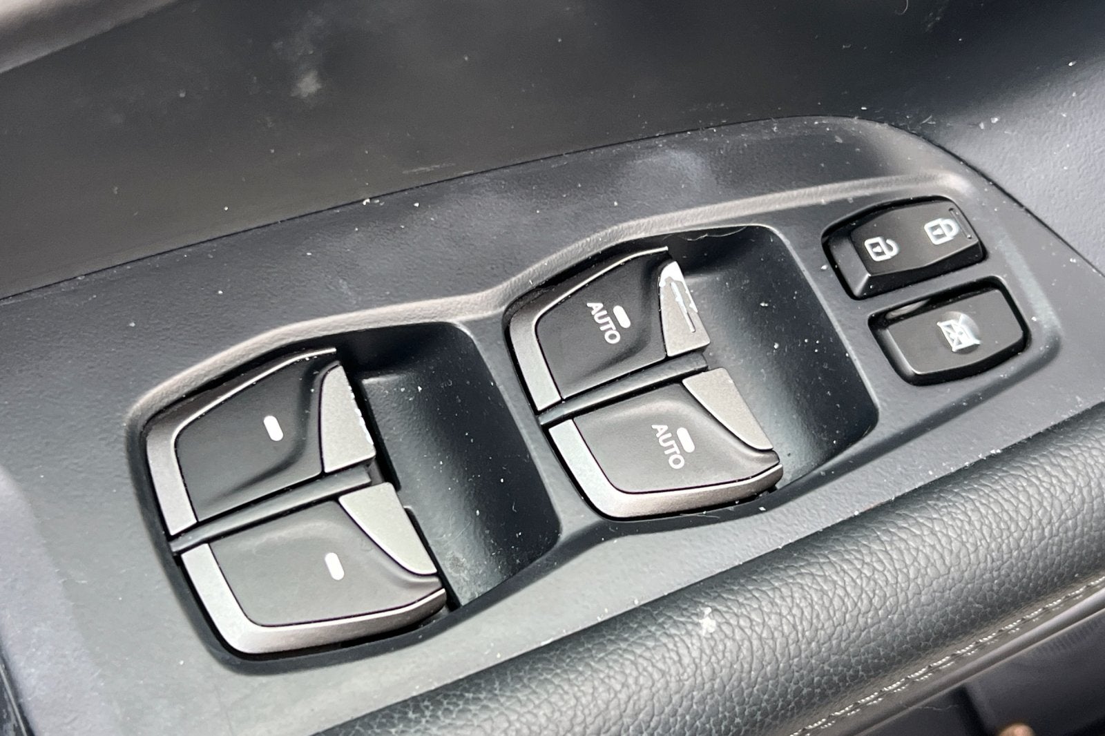 2017 Hyundai SANTA FE SPORT 2.4 Base