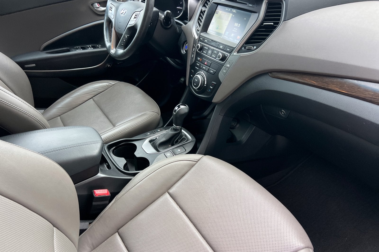 2017 Hyundai SANTA FE SPORT 2.4 Base