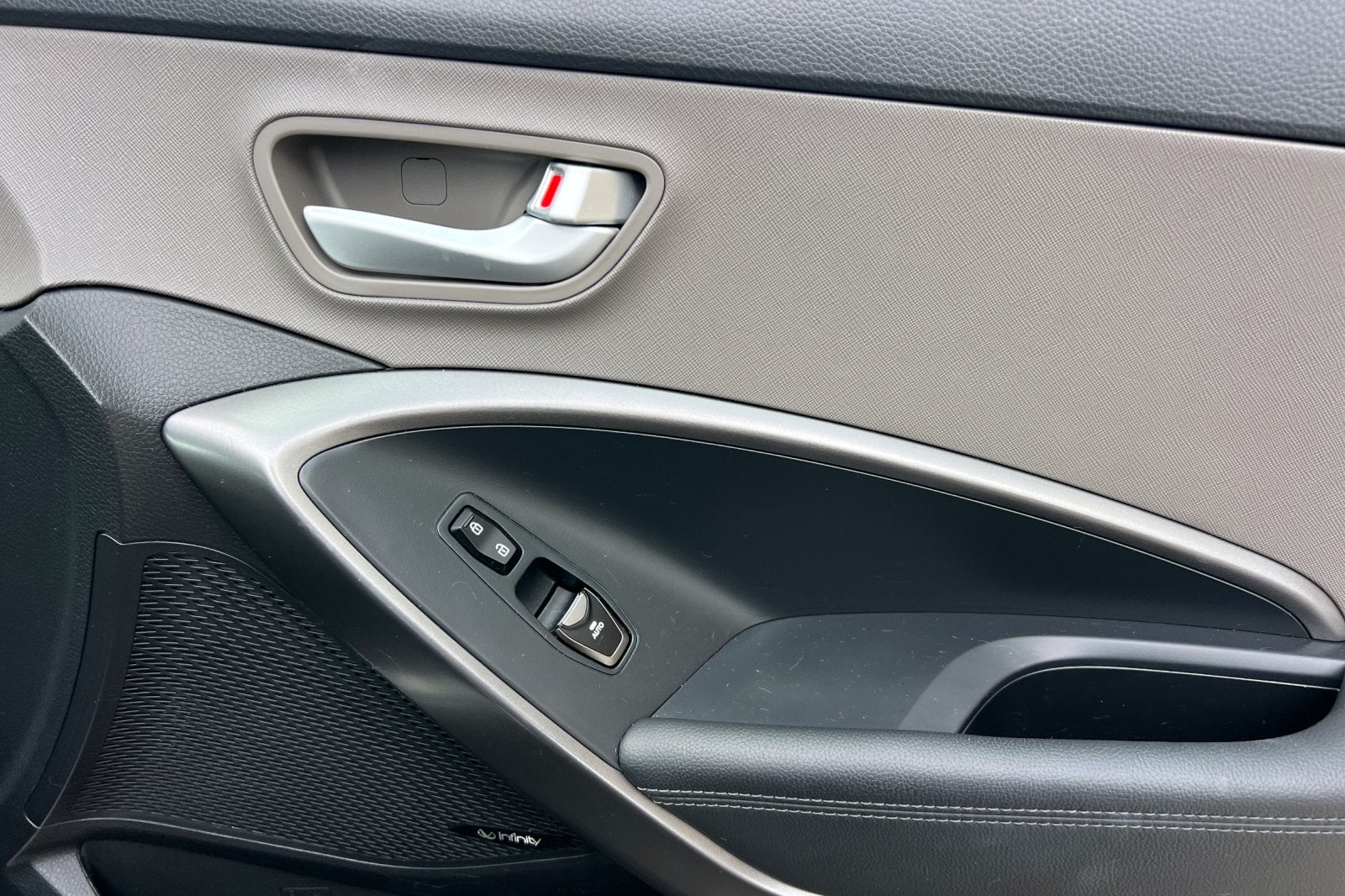 2017 Hyundai SANTA FE SPORT 2.4 Base