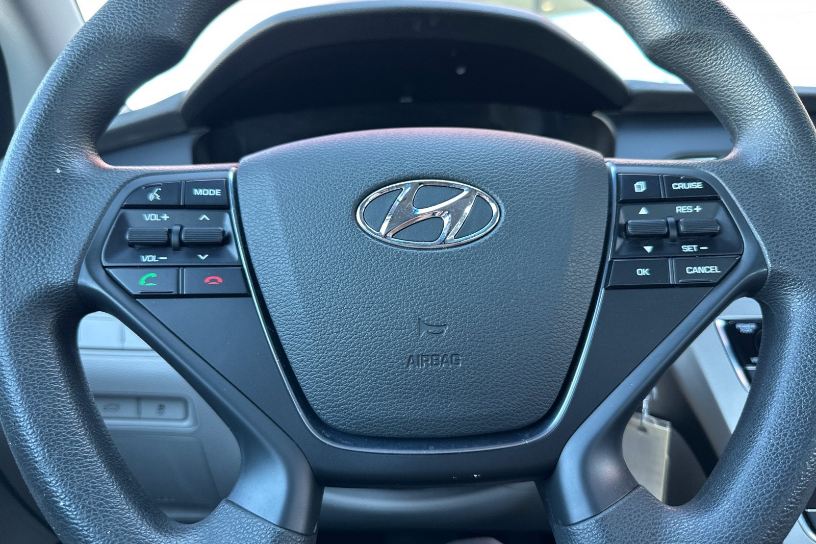 2016 Hyundai SONATA SE