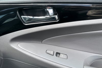 2013 Hyundai SONATA Limited