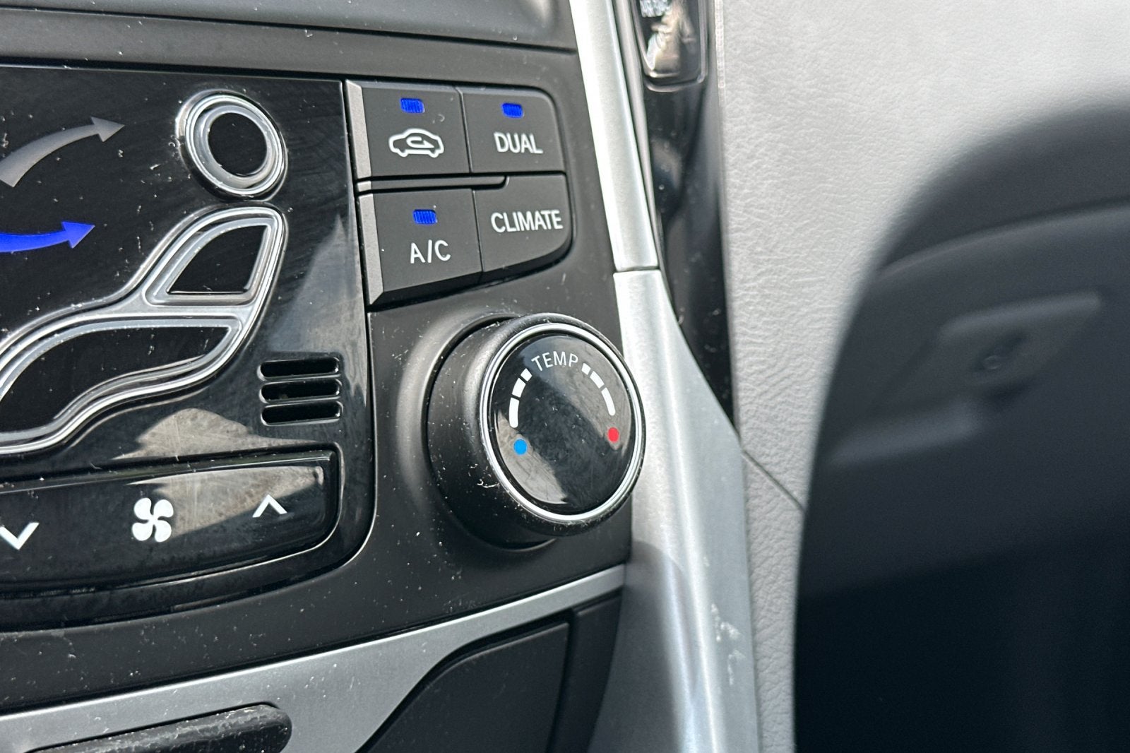 2013 Hyundai SONATA Limited