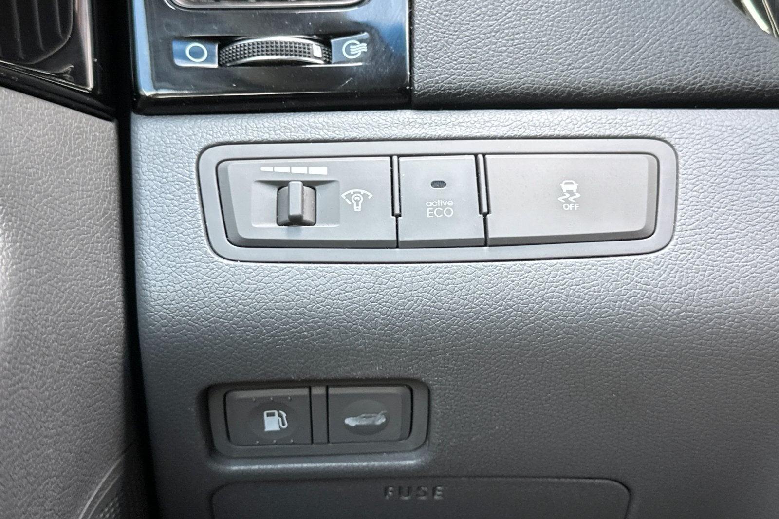 2013 Hyundai SONATA Limited