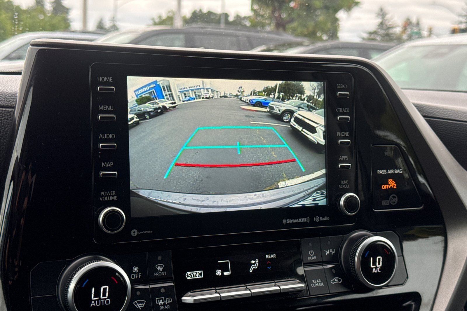 2021 Toyota Highlander Hybrid LE