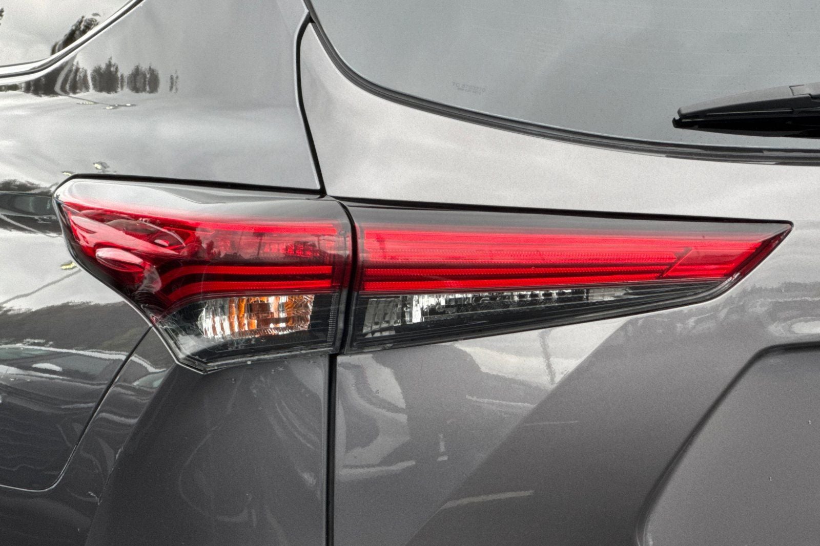 2021 Toyota Highlander Hybrid LE